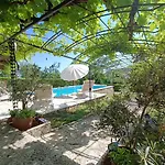 Villa Regina Serafina Baltschik