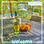 Regina Serafina Villa