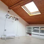 Regina Serafina Villa *